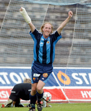 Sara Johansson, DIF jublar