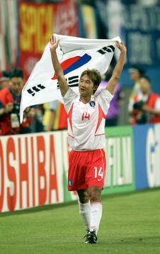 Lee Chun Soo, Sydkorea (Korea)jublar, jubel