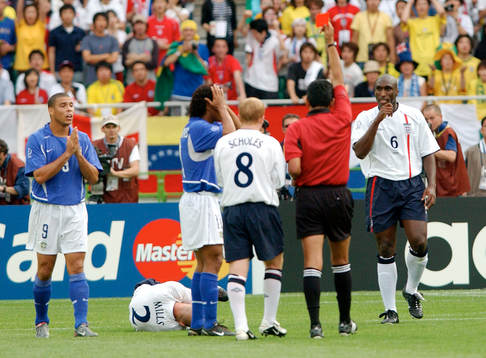 Felipe Ramos Rizzo, domare visar ut Ronaldinho, Brasilien