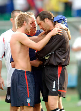 Ray Clemence (Målvaktstränare) och David Beckham, England