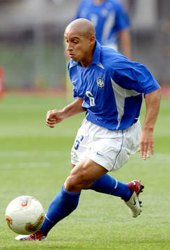 Roberto Carlos, Brasilien
