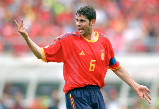 Fernando Hierro, Spanien