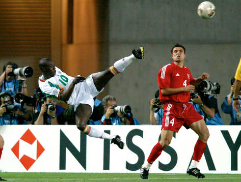 Khalilou Fadiga, Senegal och Fatih Akyel, Turkiet