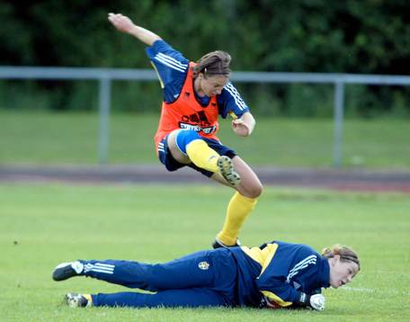 Hanna Ljungberg och Caroline Jönsson