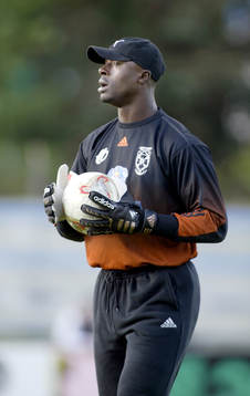 Dembo Touray, Assyriska