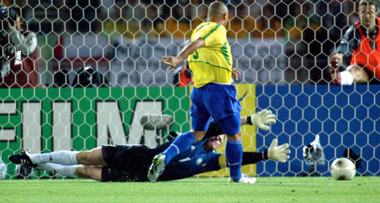 Ronaldo, Brasilien gör 1-0 bakom Oliver Kahn, Tyskland