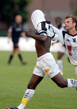 Dulee Johnsson, Häcken, jubel
