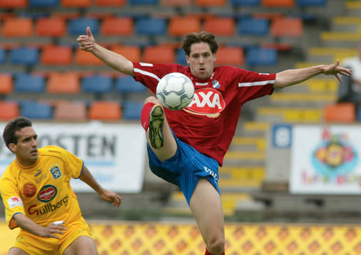Mikaelo Thomasson, Öster