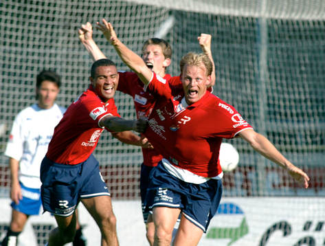 Robert Bärkroth och Afonso Alves, Örgryte, jubel