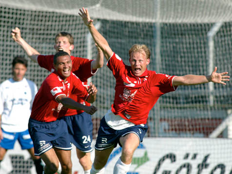 Robert Bärkroth och Afonso Alves, Örgryte, jubel