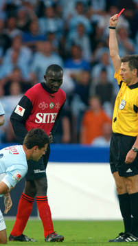 Paul Oyuga, Örebro blir utvisad