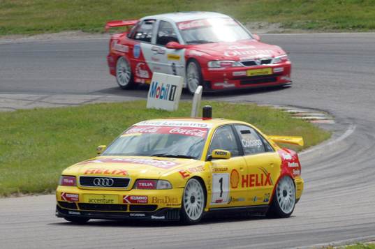 Motor, STCC, Roberto Colciago leder här före Nicklas
