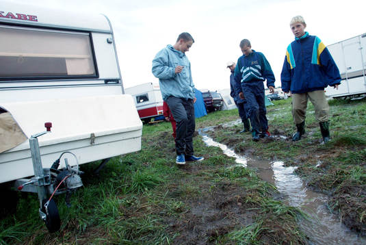 "Regnet det bara öser ner…"  Regn