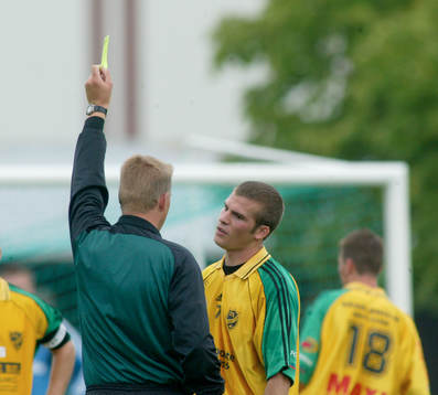 Varning, Jack Gudiol. Domare Mats Hansson