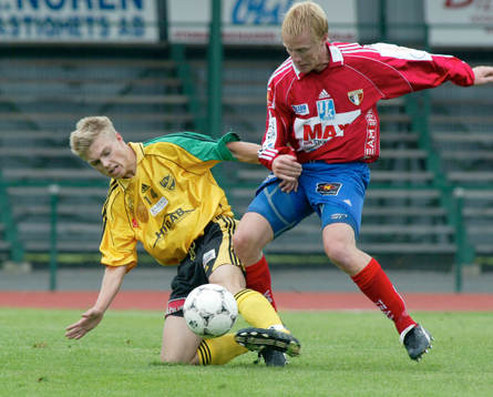Mattias Andersson, Hässleholm, på knä