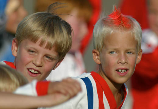 Fotboll, knattar, frisyr, frilla, David Beckham-frisyr