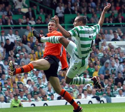 Henrik Larsson, Celtic slår till