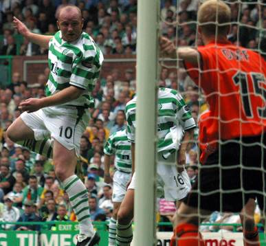 John Hartson, Celtic gör mål