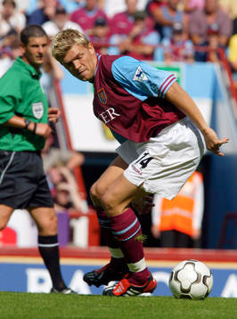 Fotboll, Premier League (Engelsk Liga), Aston Villa -