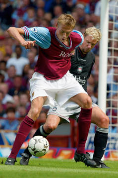 Fotboll, Premier League (Engelsk Liga), Aston Villa -