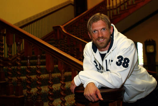 Fotboll, Engelsk, Premier League, Jesper Blomqvist i Hotel