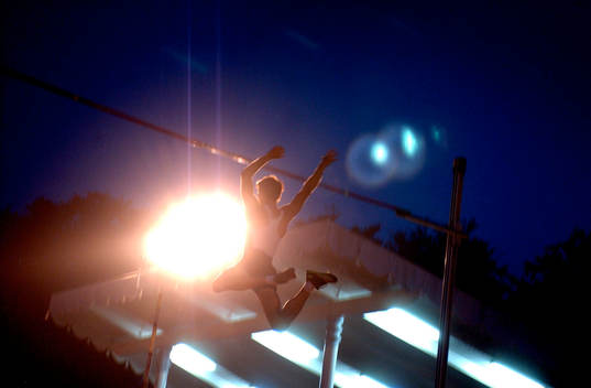 Patrik Kristiansson hoppade 5.75 på Slottskogsvallen