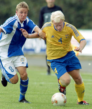 Christofer Dahlström, Sverige