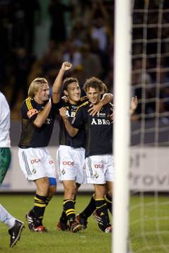 Daniel Hoch, Andreas Andersson och Stefan Ishizaki, jubel,