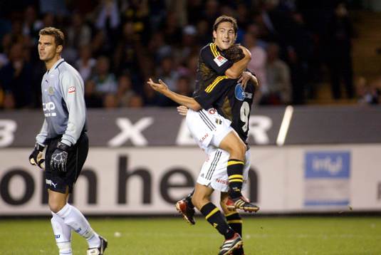 Stefan Ishizaki och Daniel Hoch, AIK, jubel och Ante Covic,