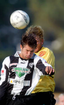 En sylviaspelare vinner nickduell