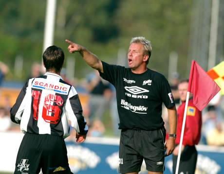 Hasse Larsson, tränare, Mjällby