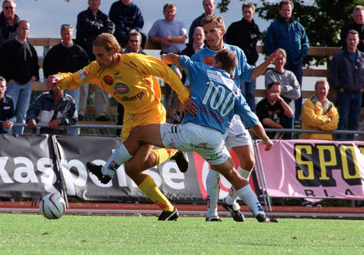 Andreas Svensson, Ängelholm fälls av Mathias Woxlin, Gefle
