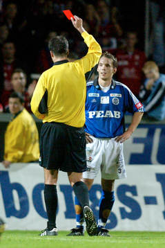Fredric Lundqvist, Sundsvall blir utvisad. Domare, rött
