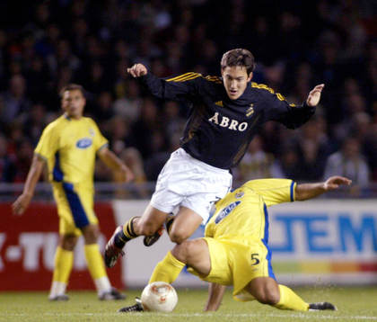 Stefan Ishizaki, AIK och Umit Özat, Fenerbahce