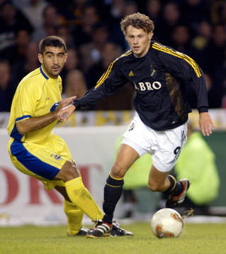 Daniel Hoch, AIK och Umit Özat, Fenerbahce