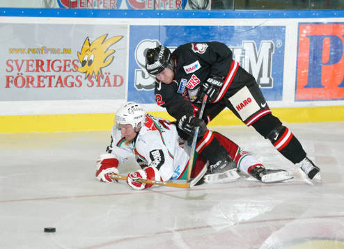 Frölunda gav bort matchen till Malmö. Niklas Andersson,