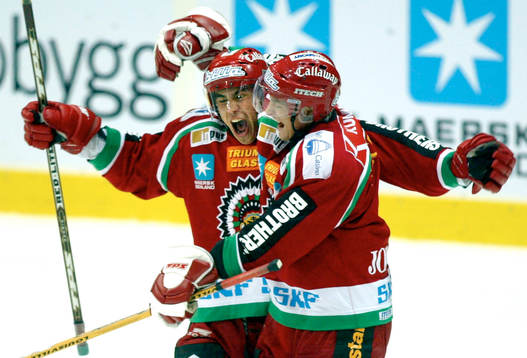 Mattias Luukkonen, Frölunda, jublar (jubel) och gratuleras
