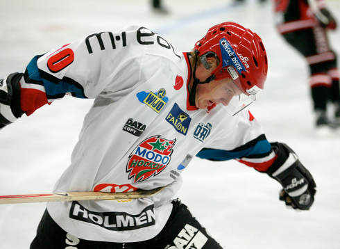 Anders Söderberg, Modo