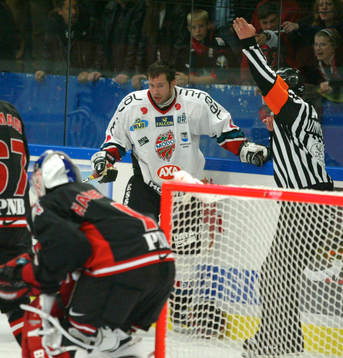 Magnus Wernblom, Modo