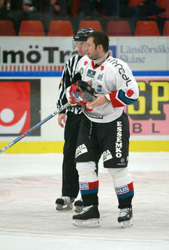 Magnus Wernblom, Modo