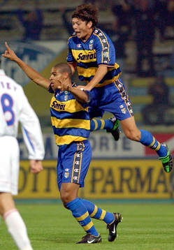 Fotboll, italiensk, Adriano, Parma, jubel