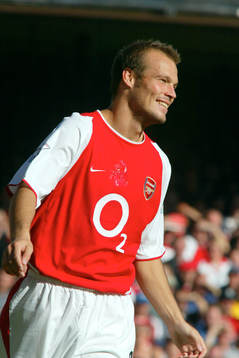 Livet leker för Fredrik Ljungberg, det ser i alla fall ut