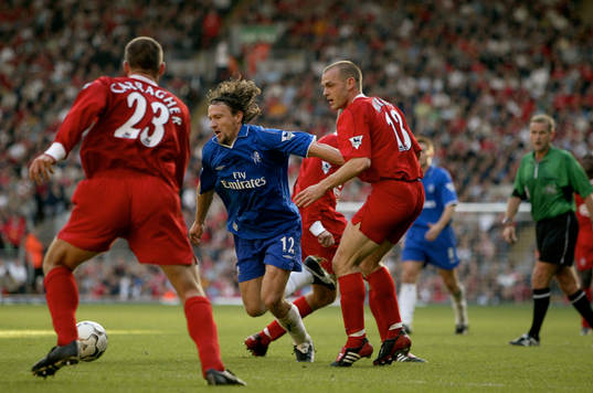Mario Melchio, Chelsea omgiven av liverpoolspelare