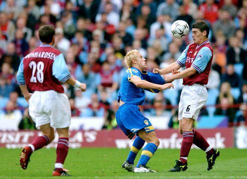 Alan Smith, Leeds och Gareth Barry, Aston Villa