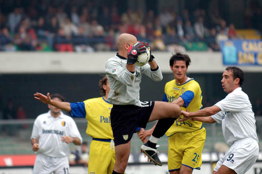Lupatelli, målvakt, Chievo