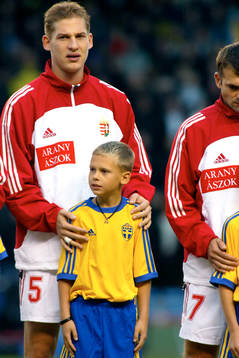 Knattar, inmarsch