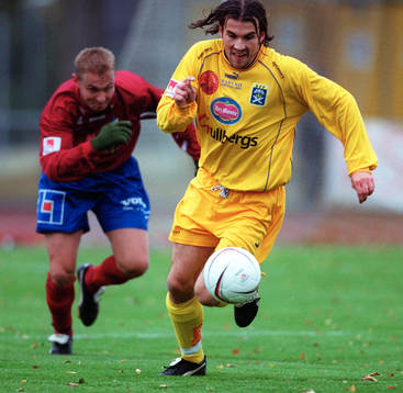 Ängelholm - Öster. Stavros Papadoupoulos springer ifrån