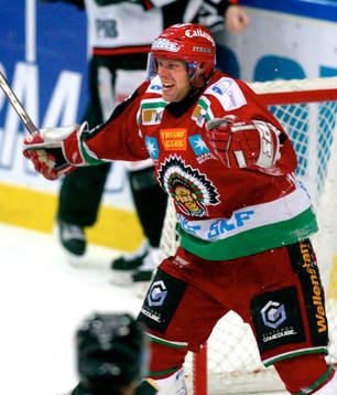 Oscar Ackerström jublar