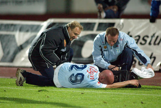 Fotboll, allsvenskan, Malmö FF. Skada, Olof Persson