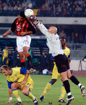 Serginho och Lupatelli, målvakt, Chievo